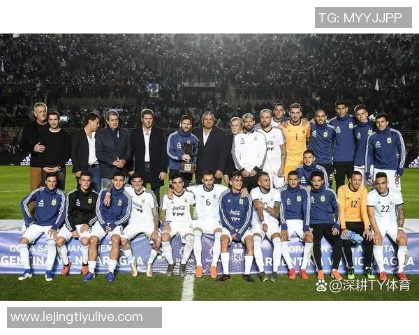 欧冠历史上仅有两位球员在19岁前直接参与13球的传奇表现 欧冠历史上仅有两位球员在19岁前直接参与13球的传奇表现