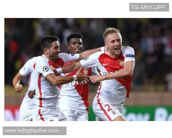 摩纳哥与兰斯就后卫科内转会事宜展开谈判双方积极沟通寻求达成协议