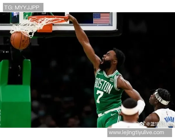 杰伦布朗本赛季表现惊艳已六度得分30东部球员中独领风骚 杰伦布朗本赛季表现惊艳已六度得分30东部球员中独领风骚