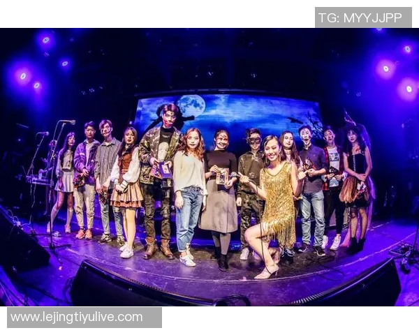 快船主场迎来万圣节派对后首胜续写胜利篇章